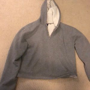 Semi cropped grey pullover